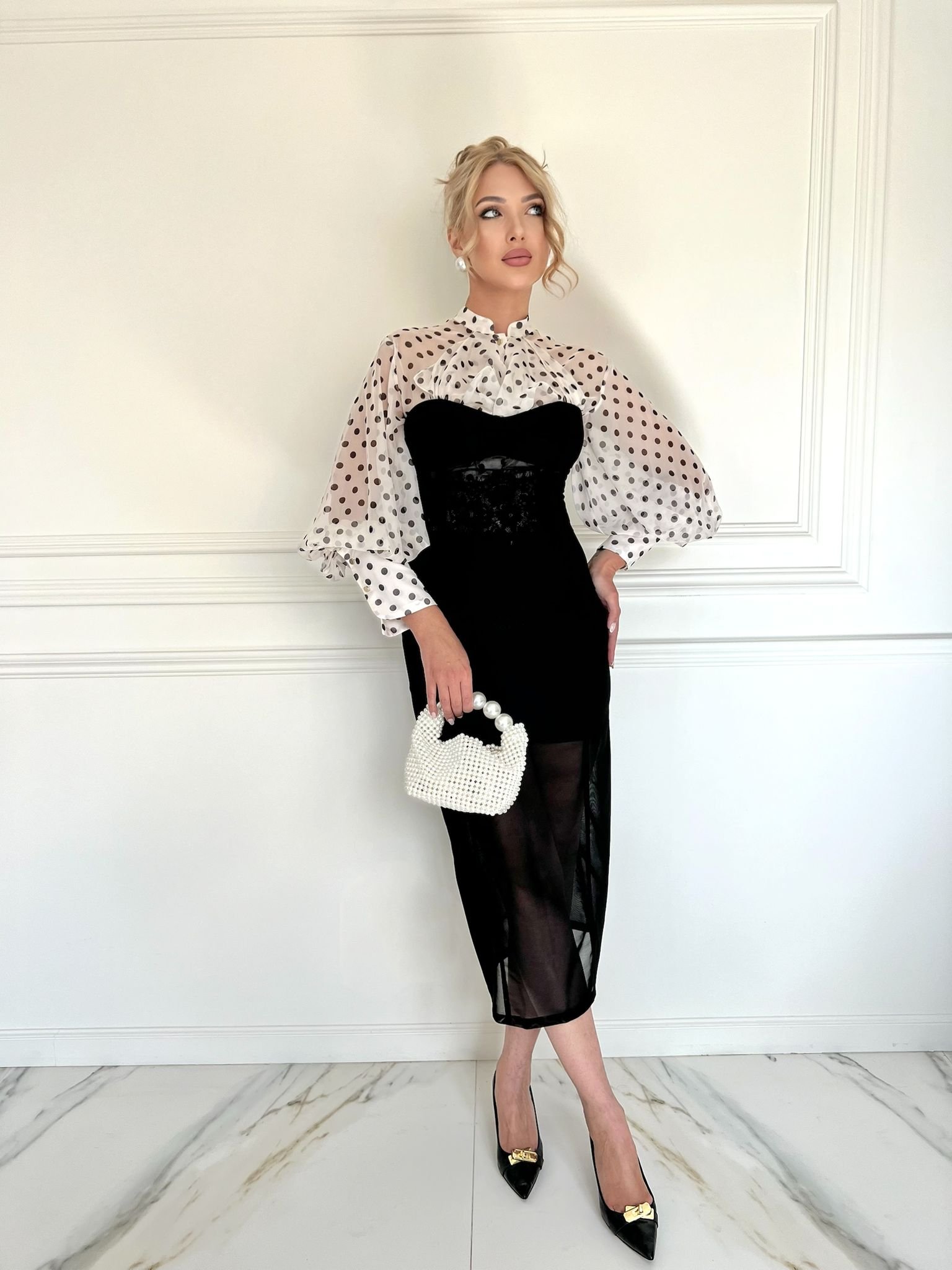 Black Mesh Corset with Lace detail - Image 2