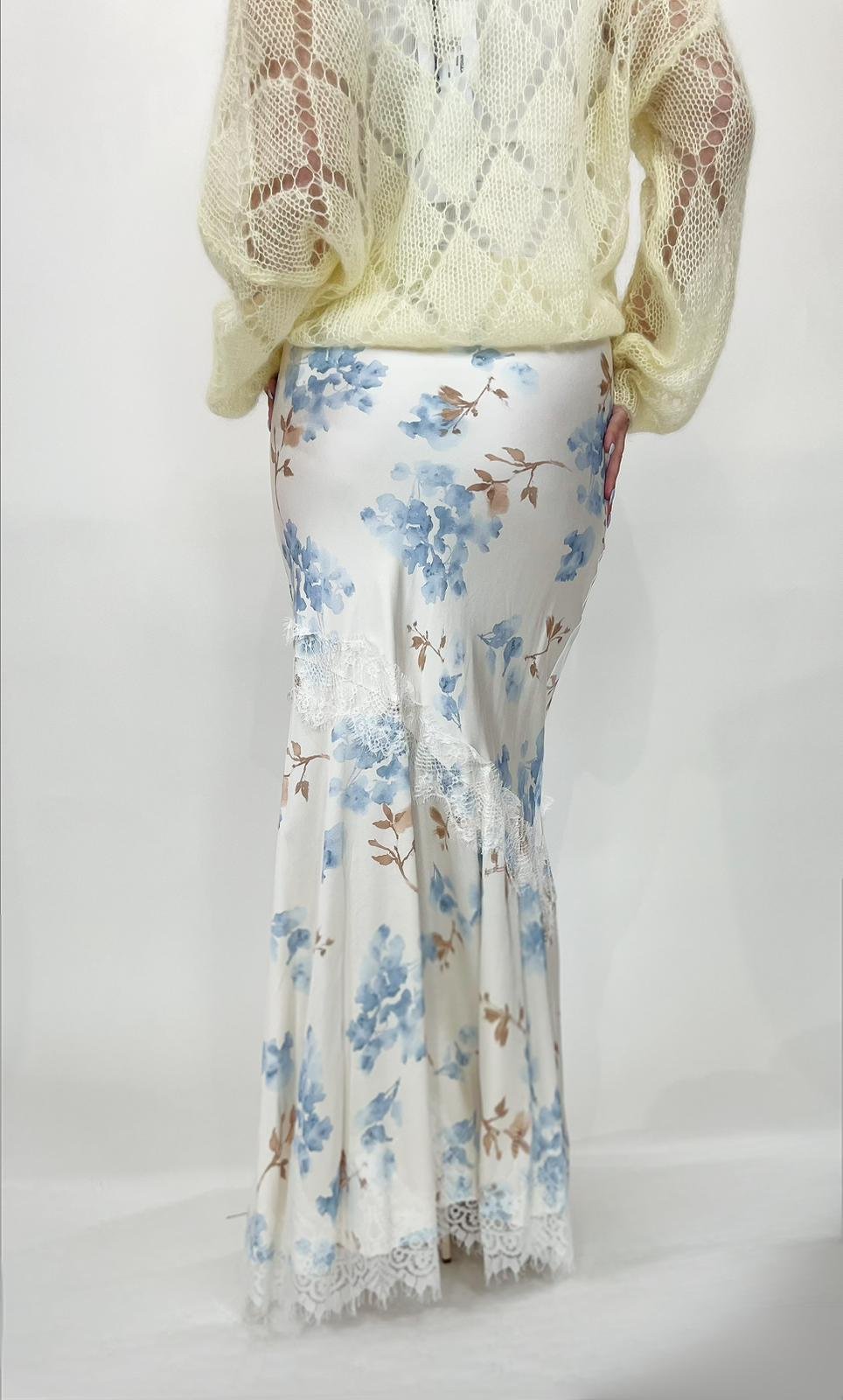 Floral print satin maxi skirt - Image 3